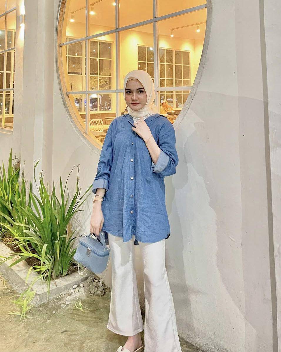 potret ide OOTD kasual elegan ala Nova Amalia (instagram.com/nopaamlia)
