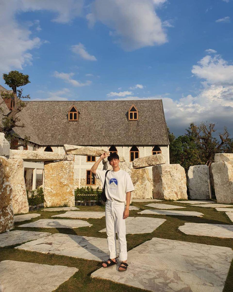 outfit road trip ala Neng Sarun (instagram.com/nengnn)