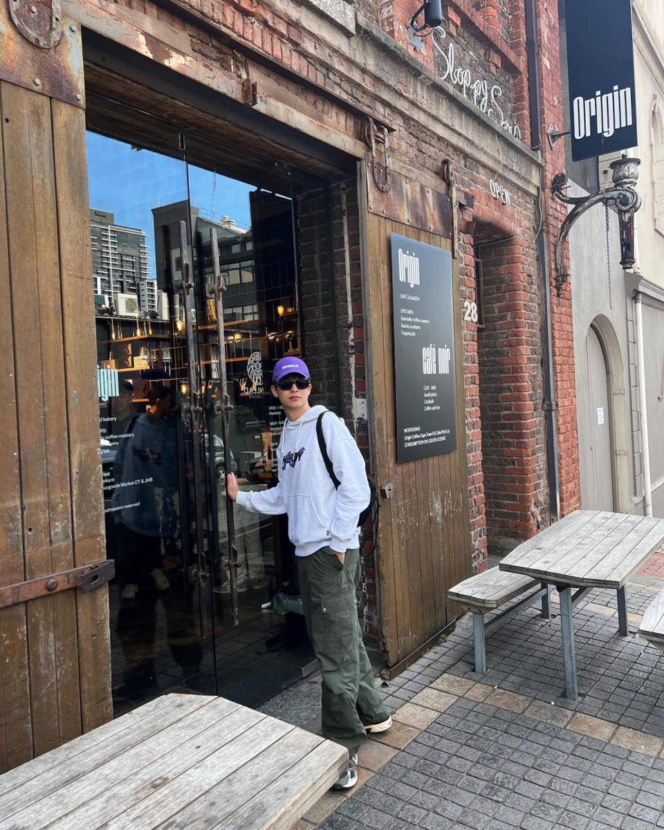 outfit road trip ala Neng Sarun (Instagram.com/nengnn)