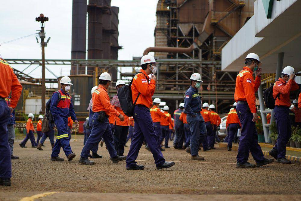 Karyawan PT Vale Indonesia (vale.com)