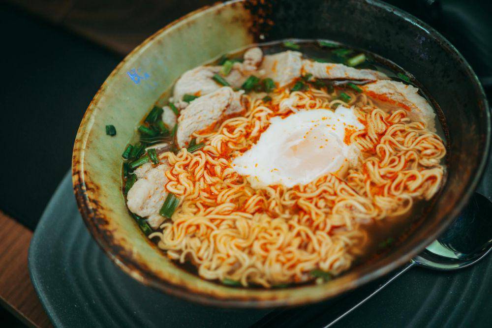 ilustrasi ramyeon egg cloud (pexels.com/FOX ^.ᆽ.^= ∫)