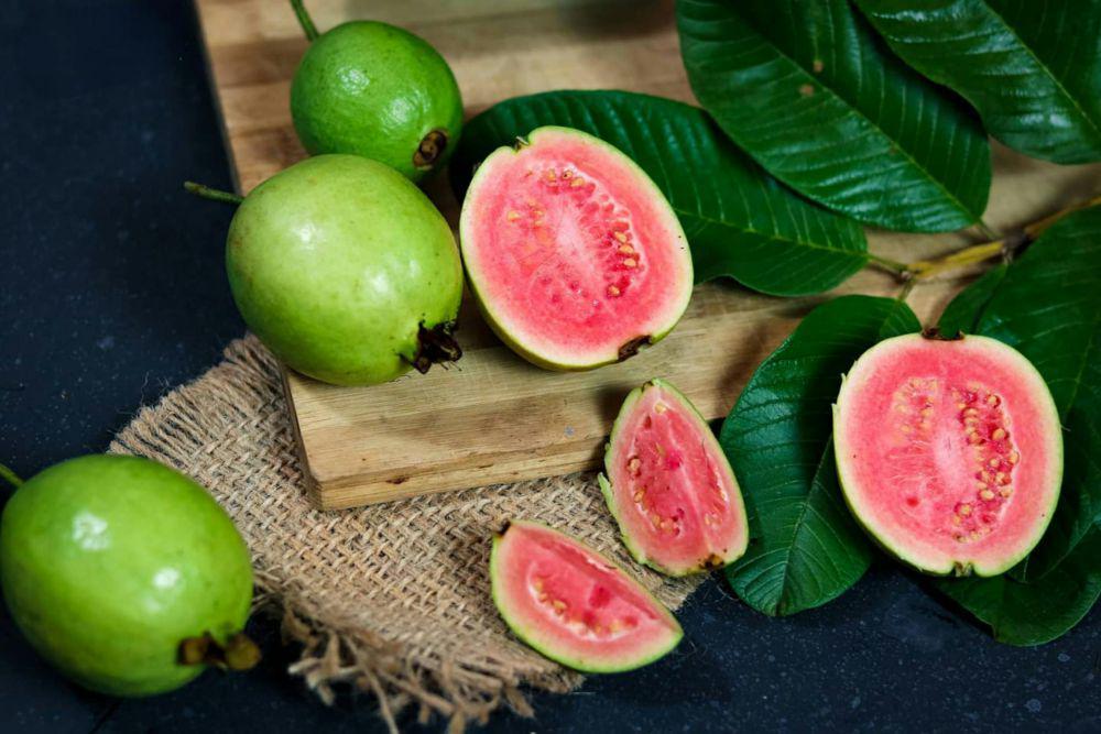 6 Buah dan Sayur Kaya Vitamin C Selain Lemon dan Jeruk, Tak Disangka!