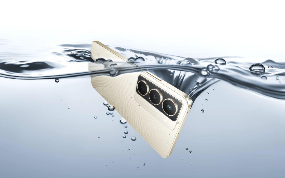 ilustrasi realme NARZO 80x yang kedap air (realme.com)