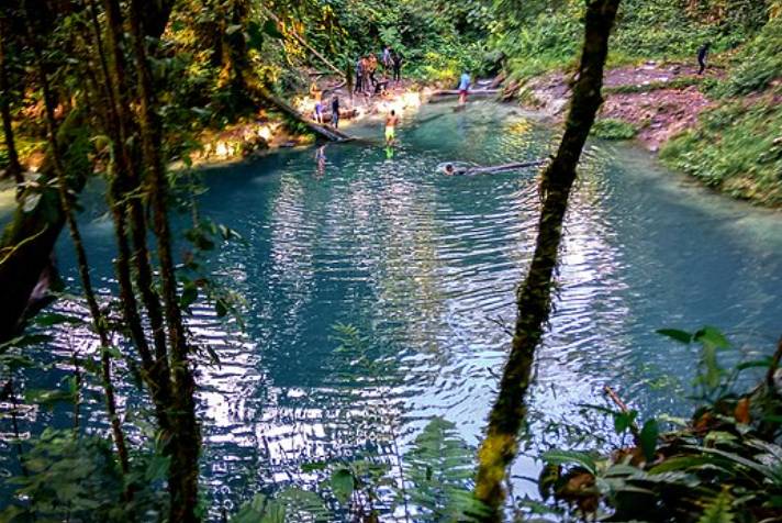 ilustrasi Danau Kaco (upload.wikimedia.org/Ardi Ryan Dirza)