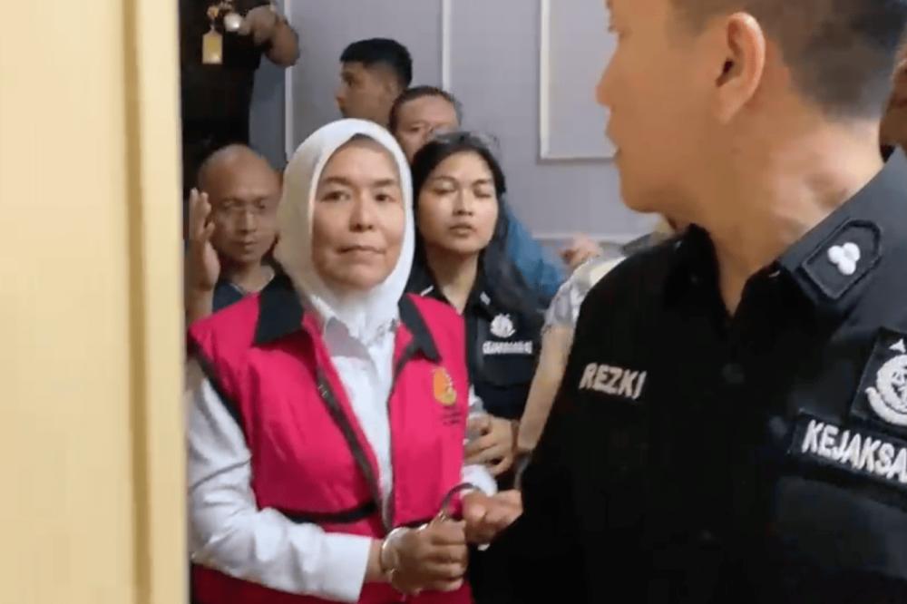 Profil Fitrianti Agustinda Mantan Wawako Palembang Tersangka Korupsi
