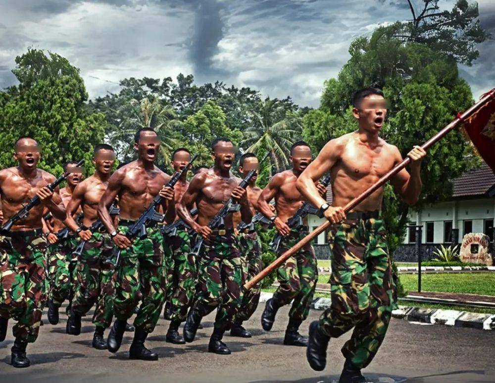 Kopassus (instagram.com/penkopassus)