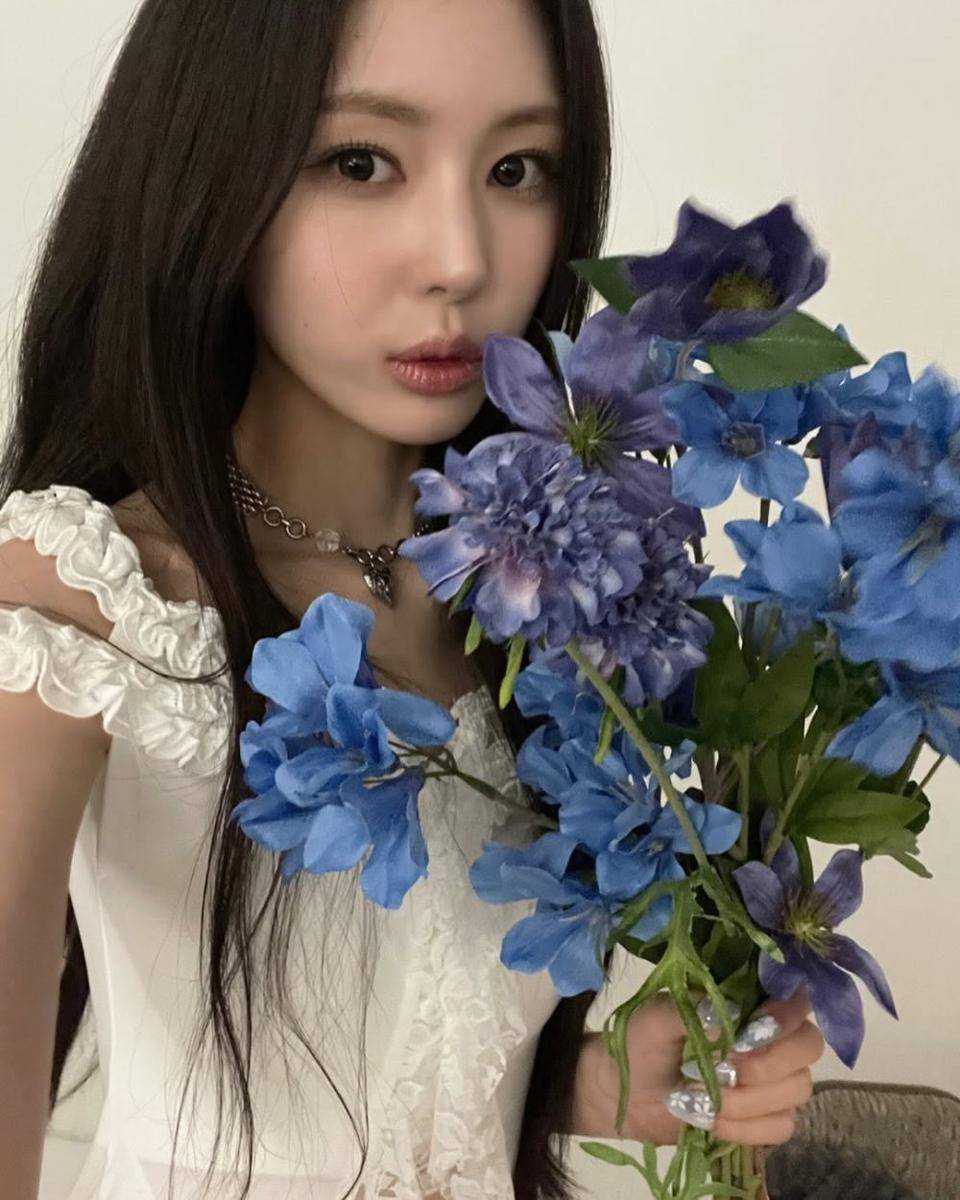 Won Hwa Yeon ifeye (instagram.com/ifeye_official)