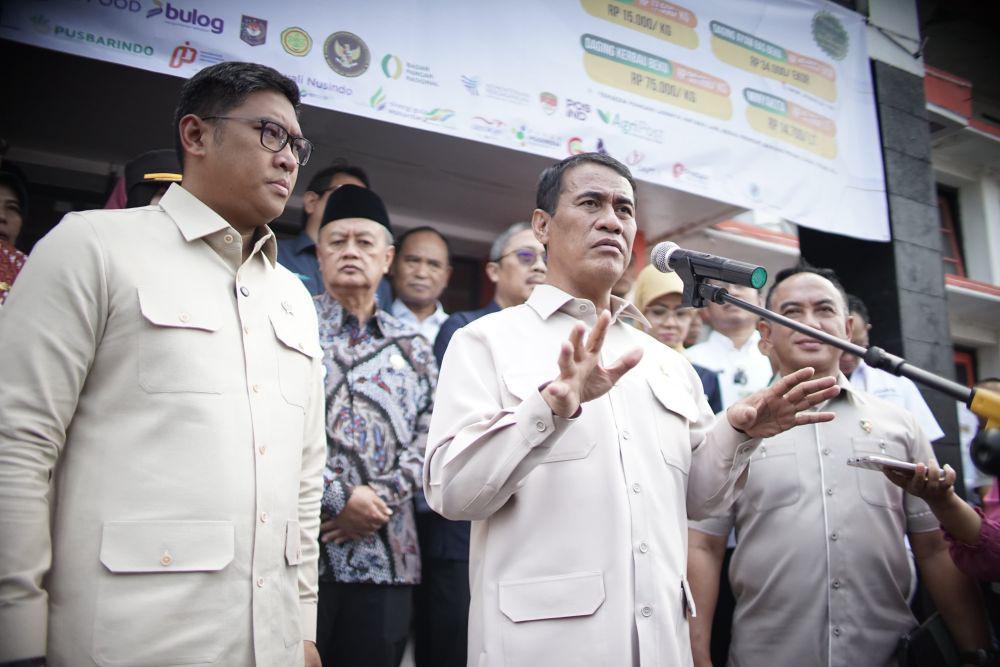 Kinerja Baik, Presiden Prabowo Apresiasi Mentan dan Wamentan