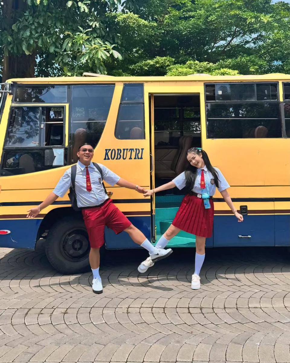 Bella Bonita dan Denny Caknan piknik (Instagram.com/bellabonita_r.a)