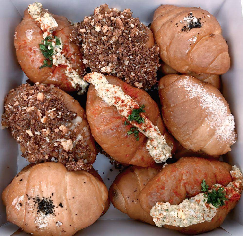 potret hidangan salt bread di Little Salt Bread (instagram.com/little.saltbread)