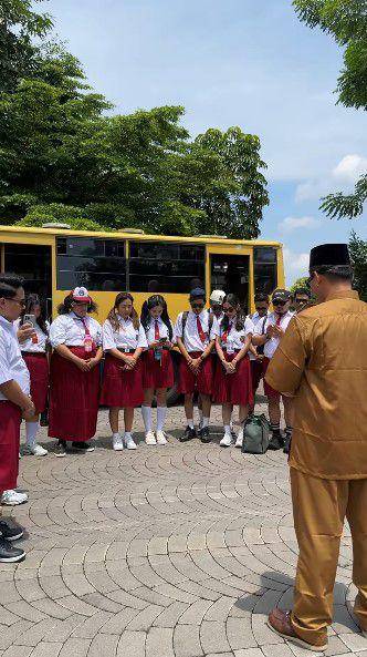 Bella Bonita dan Denny Caknan piknik (Instagram.com/bellabonita_r.a)