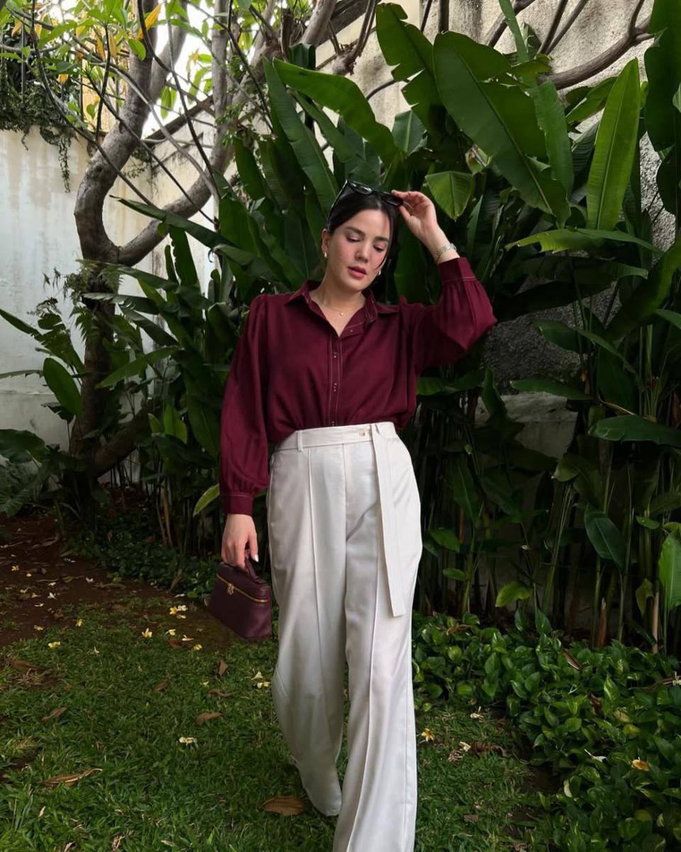 inspirasi office look ala Alice Norin (instagram.com/alicenorin)