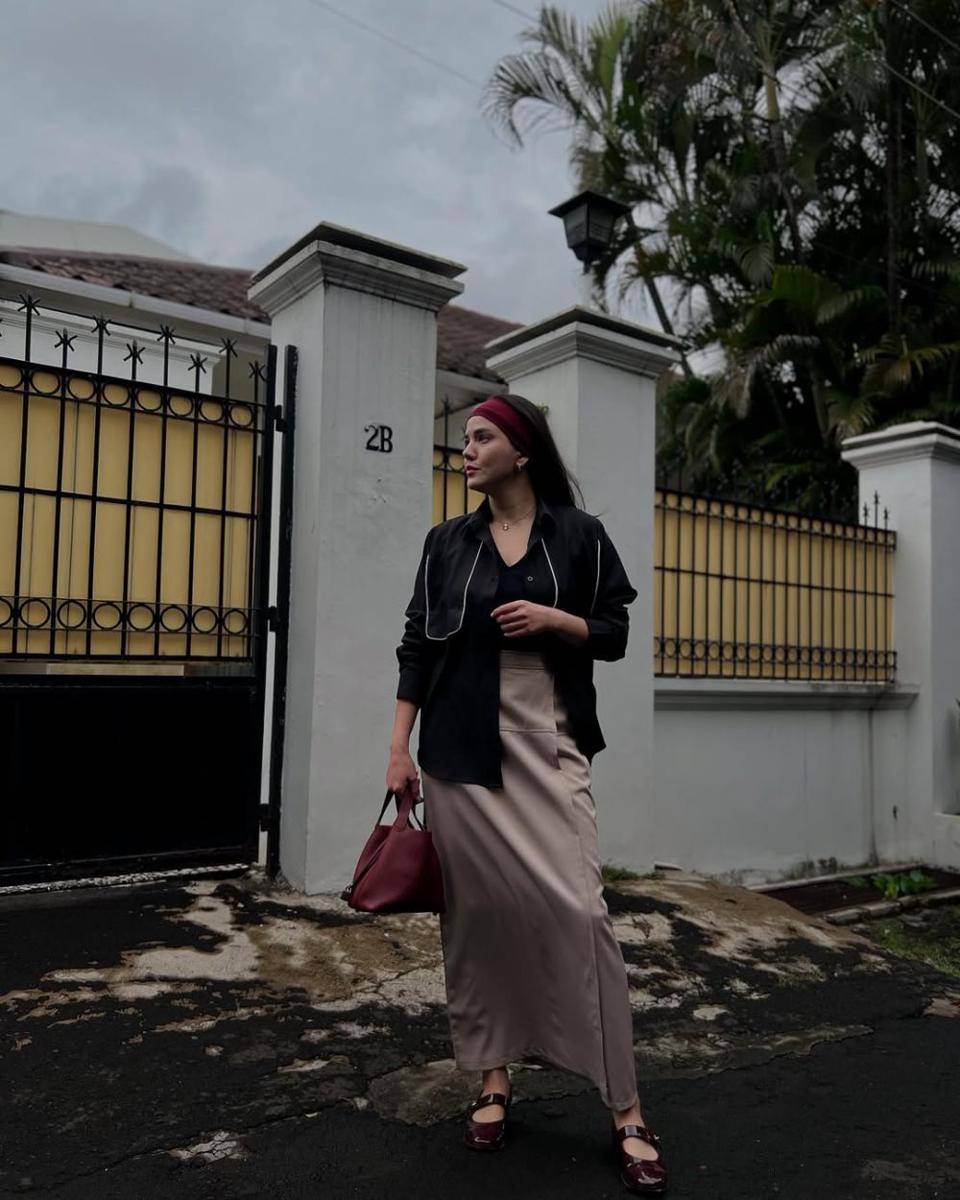 inspirasi office look ala Alice Norin (instagram.com/alicenorin)