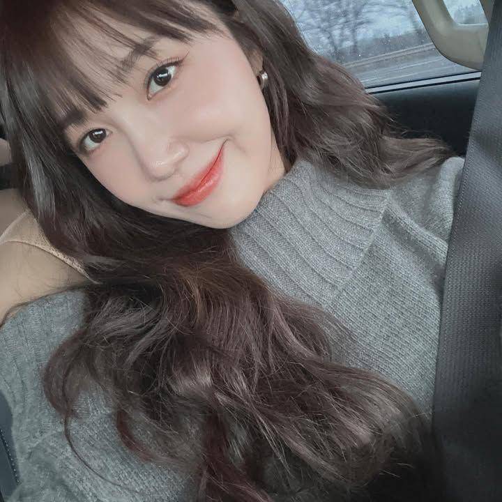 inspirasi makeup Jung Eun Ji (instagram.com/ARTIST_EUNJI)