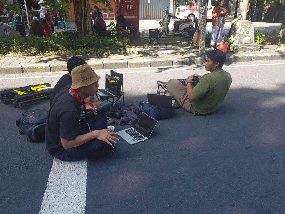 Beberapa fotografer di area CFD, Lapangan Niti Mandala, Denpasar. (dok. pribadi/Ari Budiadnyana)
