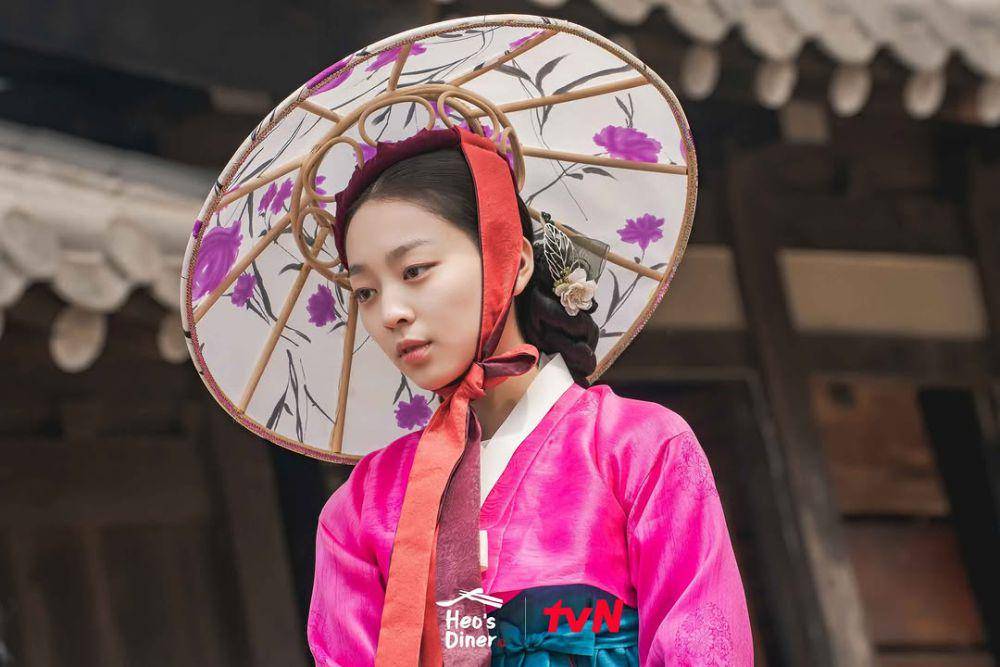 Still cut drama Heo's Diner (instagram.com/tvn.asia)