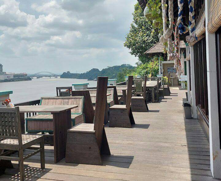 Lipan Hill Resto Samarinda, Samarinda (google.com/maps/Stella Kartika)