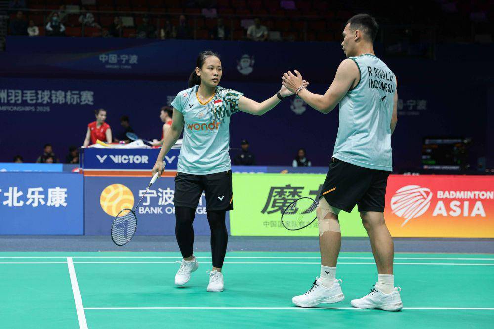 Rinov Rivaldy/Pitha Haningtyas Mentari di babak 32 besar Kejuaraan Bulu Tangkis Asia (BAC) 2025 (dok. PP PBSI)