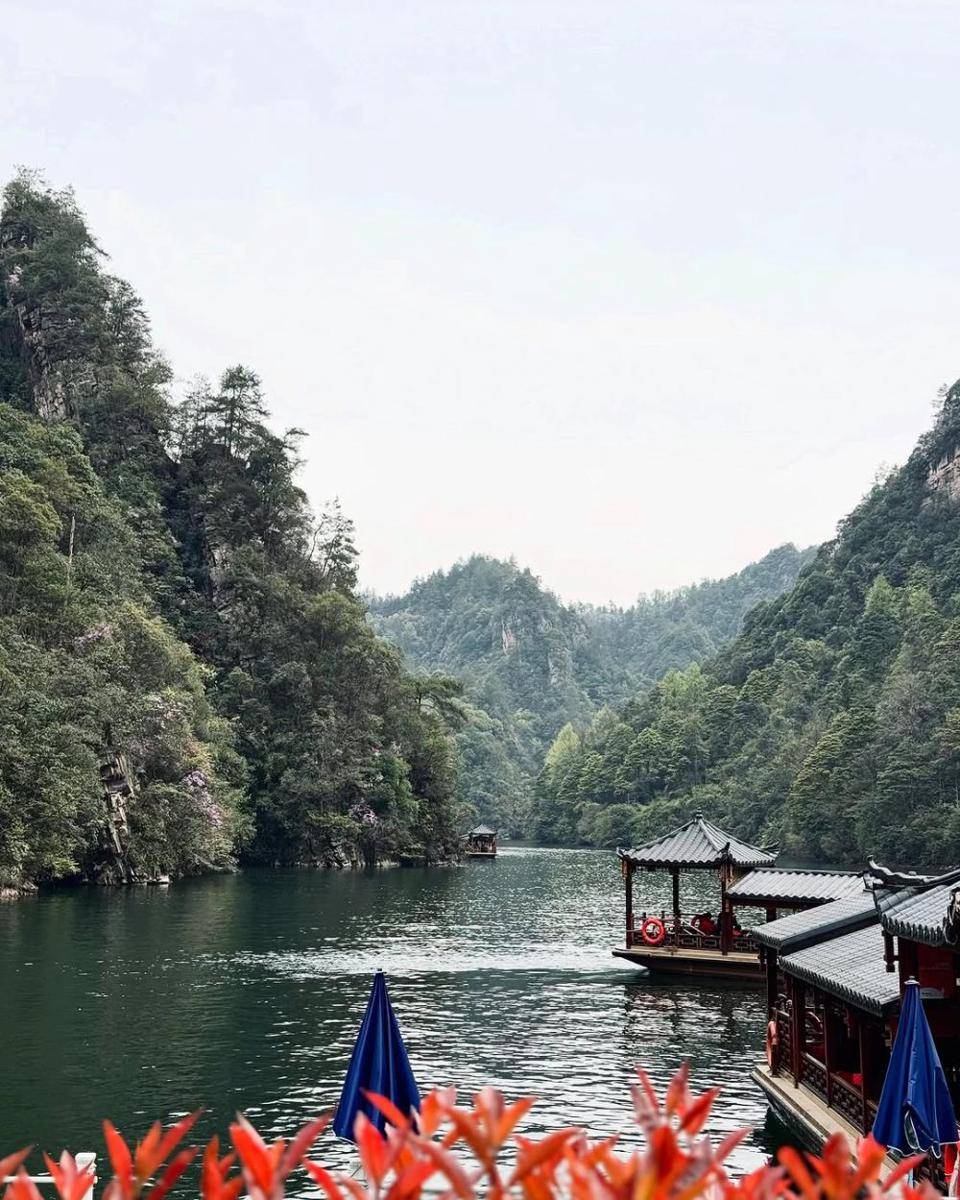 potret wisata alam China (instagram.com/nitagunawan09)