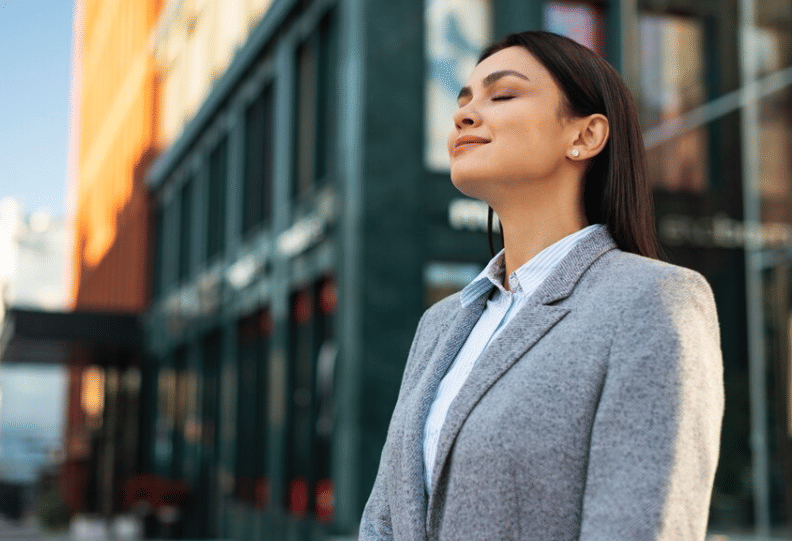 ilustrasi pernapasan dalam (freepik.com/freepik)