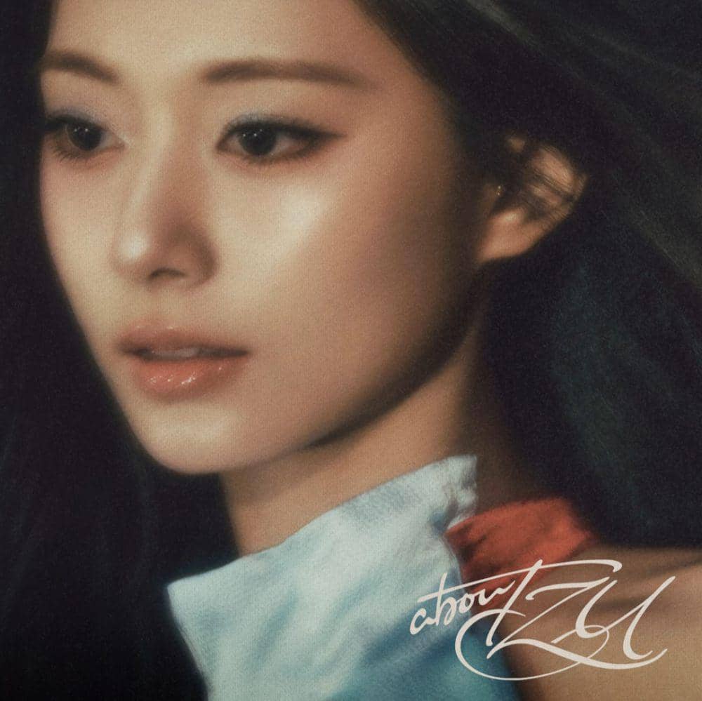 cover album AbouTZU (youtube.com/TZUYU - Topik)