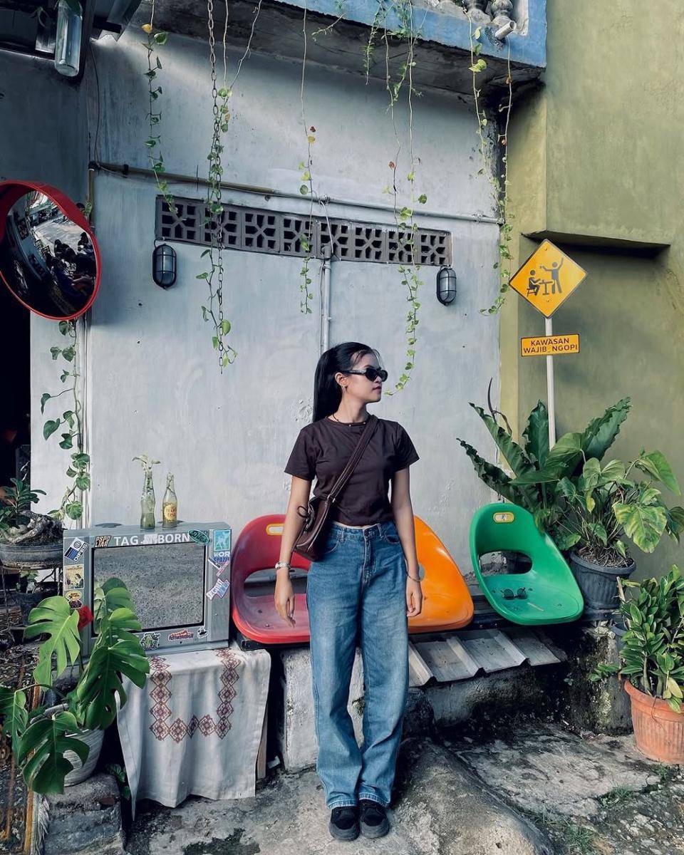 Tag Reborn, Kafe Vintage dengan Vibe Skena Abis di Bandar Lampung (Instagram/tag.reborn)