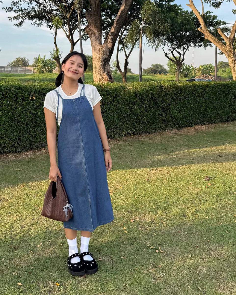 padu padan outfit denim ala Jesica Ceren (instagram.com/jesicaceren)