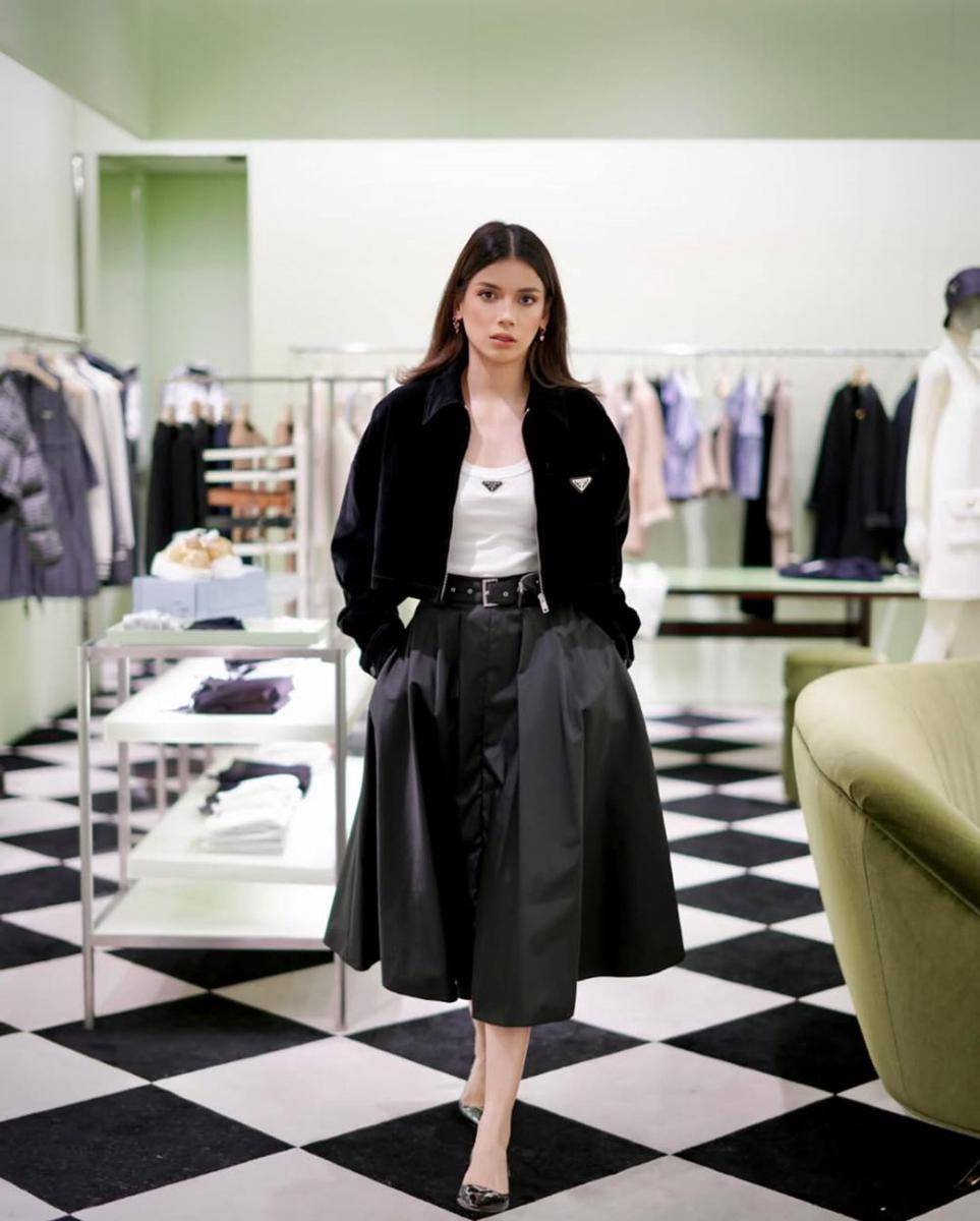inspirasi smart casual style ala Sabrina Chairunnisa (instagram.com/sabrinachairunnisa_)