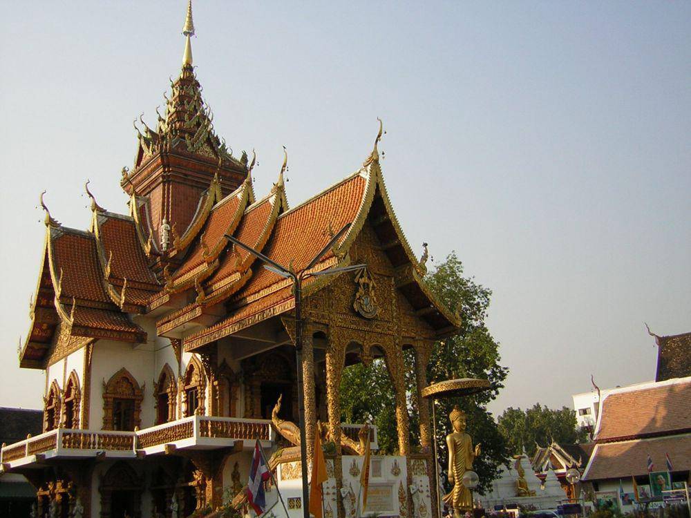 Wat Buppharam (commons.wikimedia.org/Flying Pharmacist)