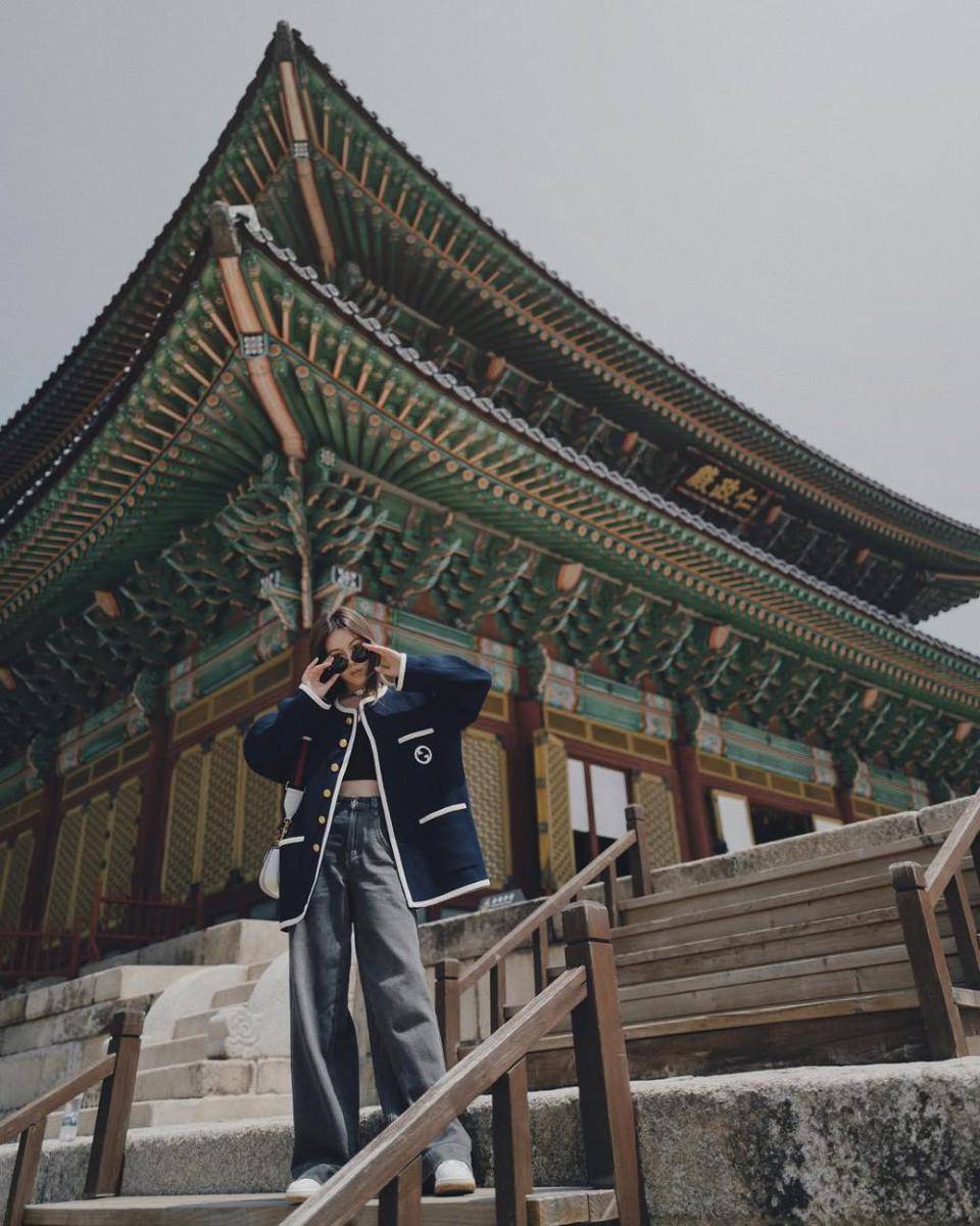 gaya layering outfit ala Jenny Tsang (instagram.com/tsangtastic)
