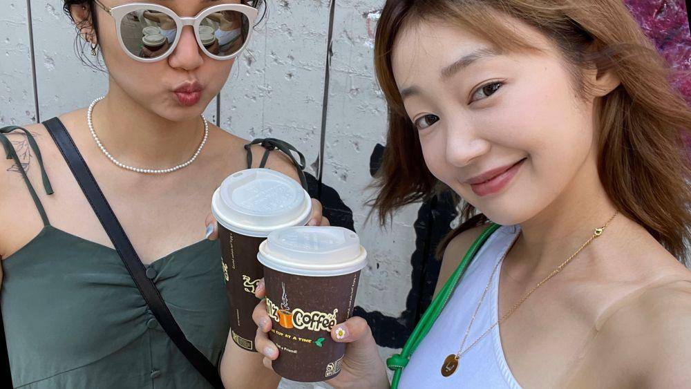 Léa dan Denise Eks SECRET NUMBER di Los Angeles (YouTube.com/小川美月 Ogawa Mizuki)