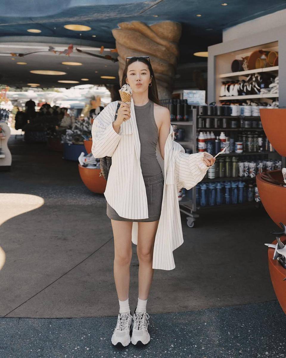 gaya layering outfit ala Jenny Tsang (instagram.com/tsangtastic)