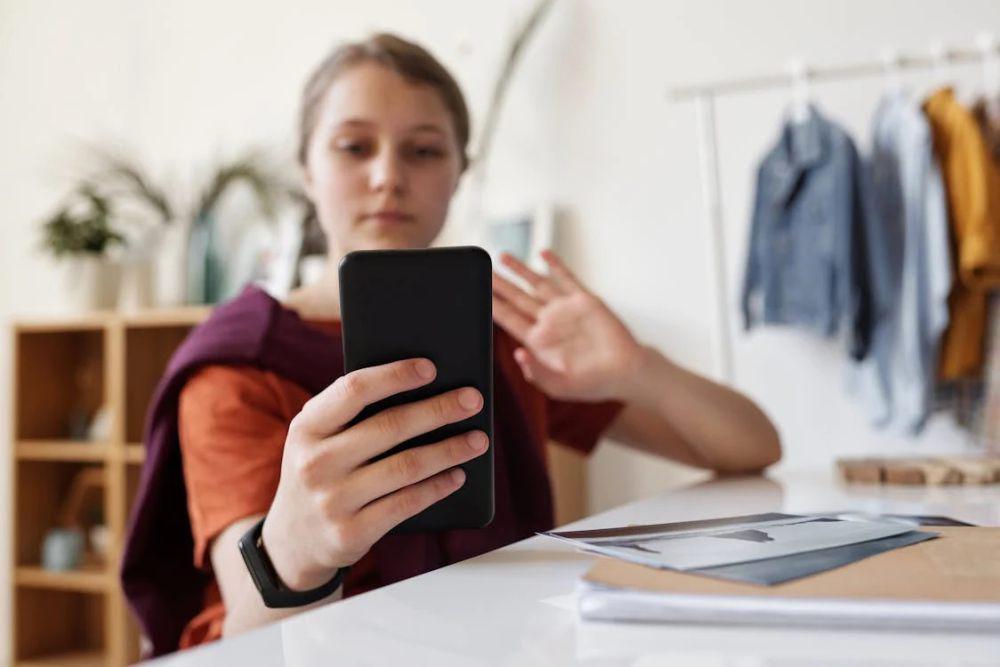 5 Alasan Seseorang Kurang Nyaman Melakukan Video Call