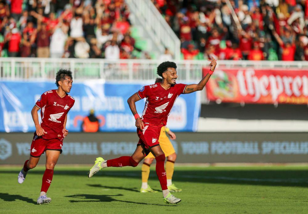 Lelah tapi Tetap Berjuang: PSM Tiba di Hanoi untuk Semifinal ACC