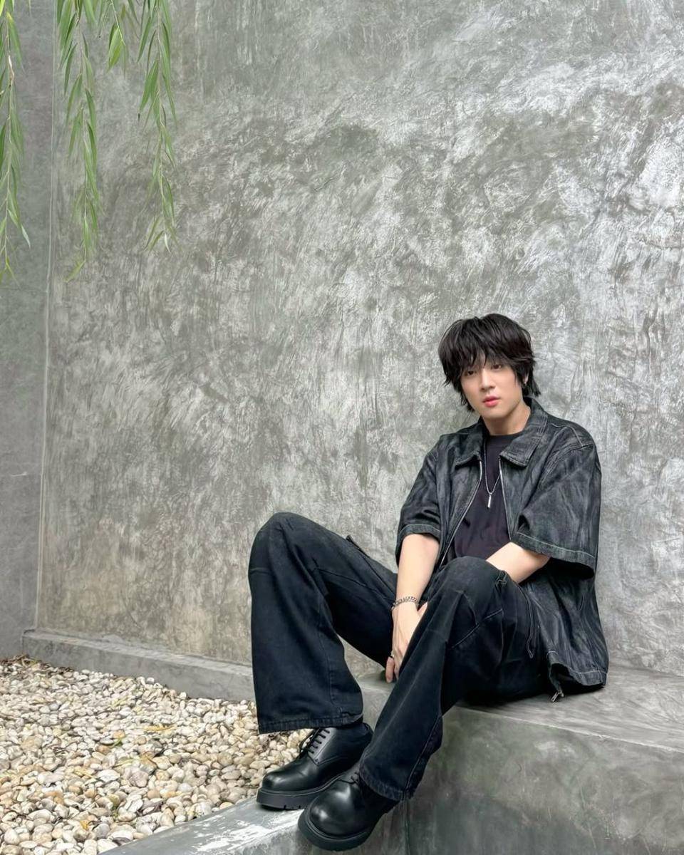 Pon Thanapon (instagram.com/thana_pon)
