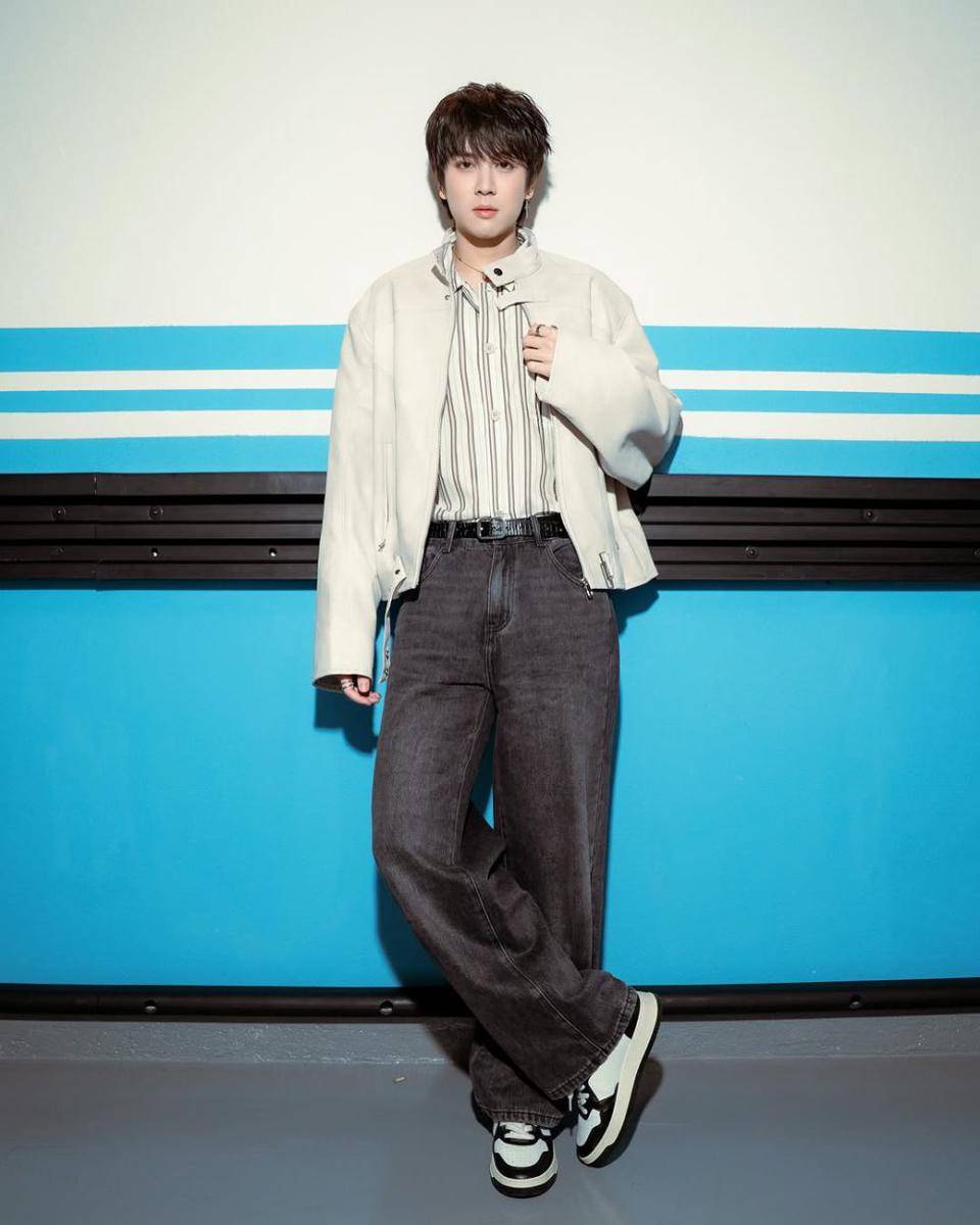 Pon Thanapon (instagram.com/thana_pon)
