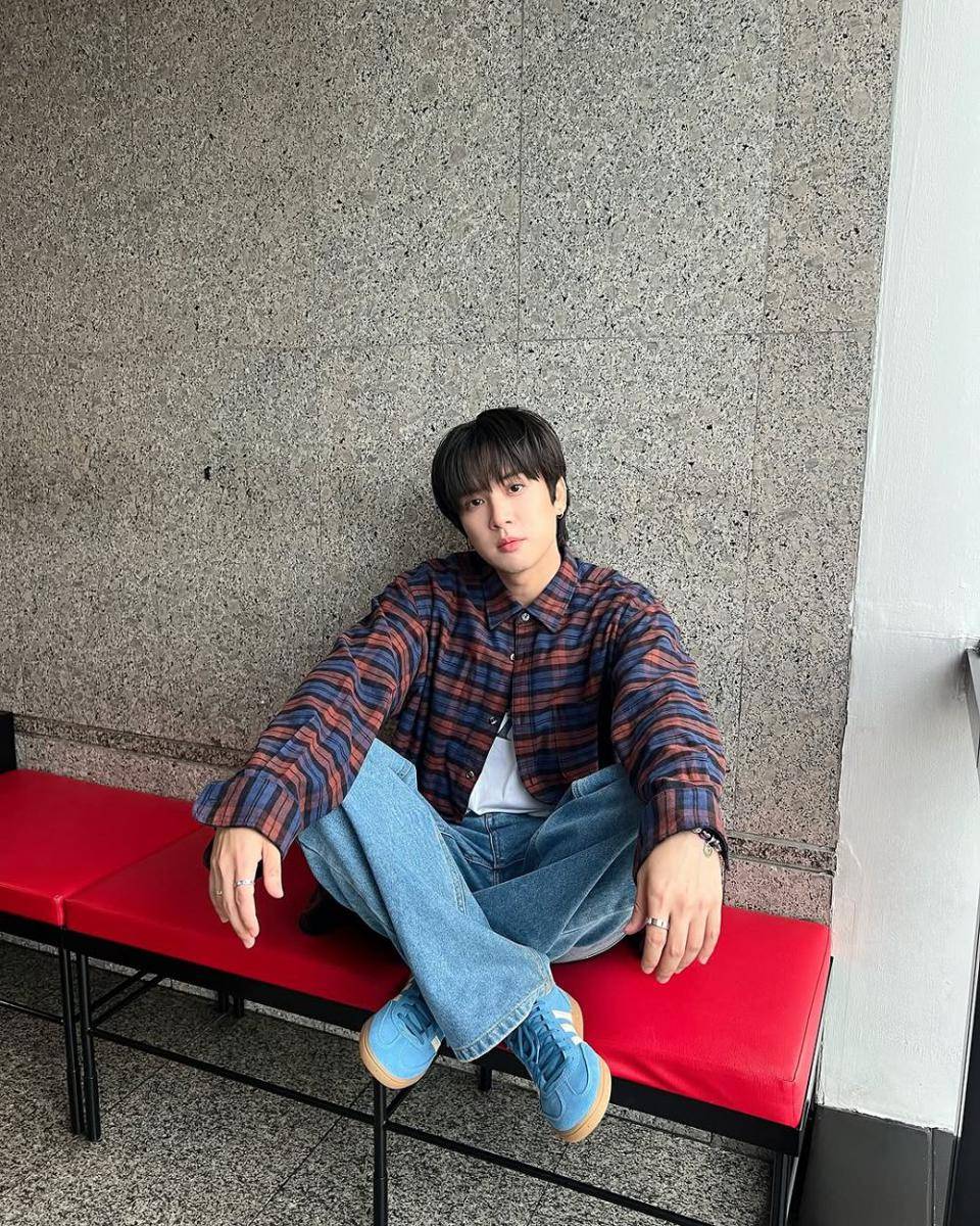 Pon Thanapon (instagram.com/thana_pon)
