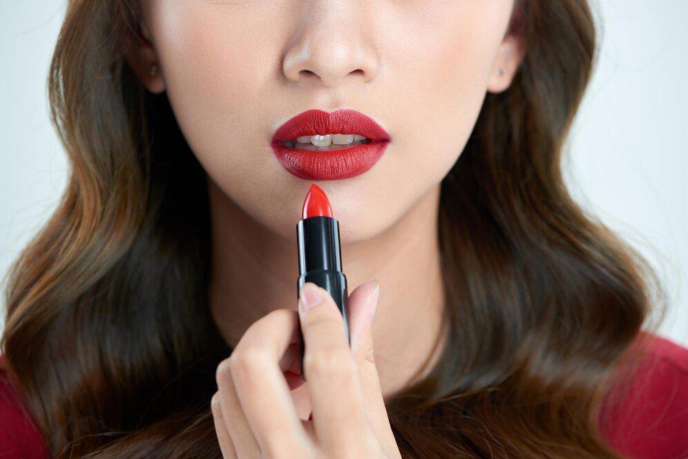7 Hal Menarik tentang Lip Velvet yang Jadi Produk Lipstik Favorit
