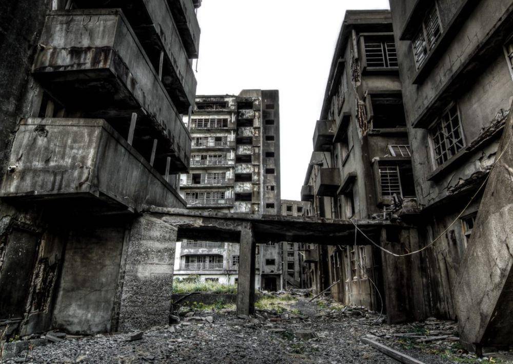 Bangunan di Pulau Hashima (goodfon.com/Stan)