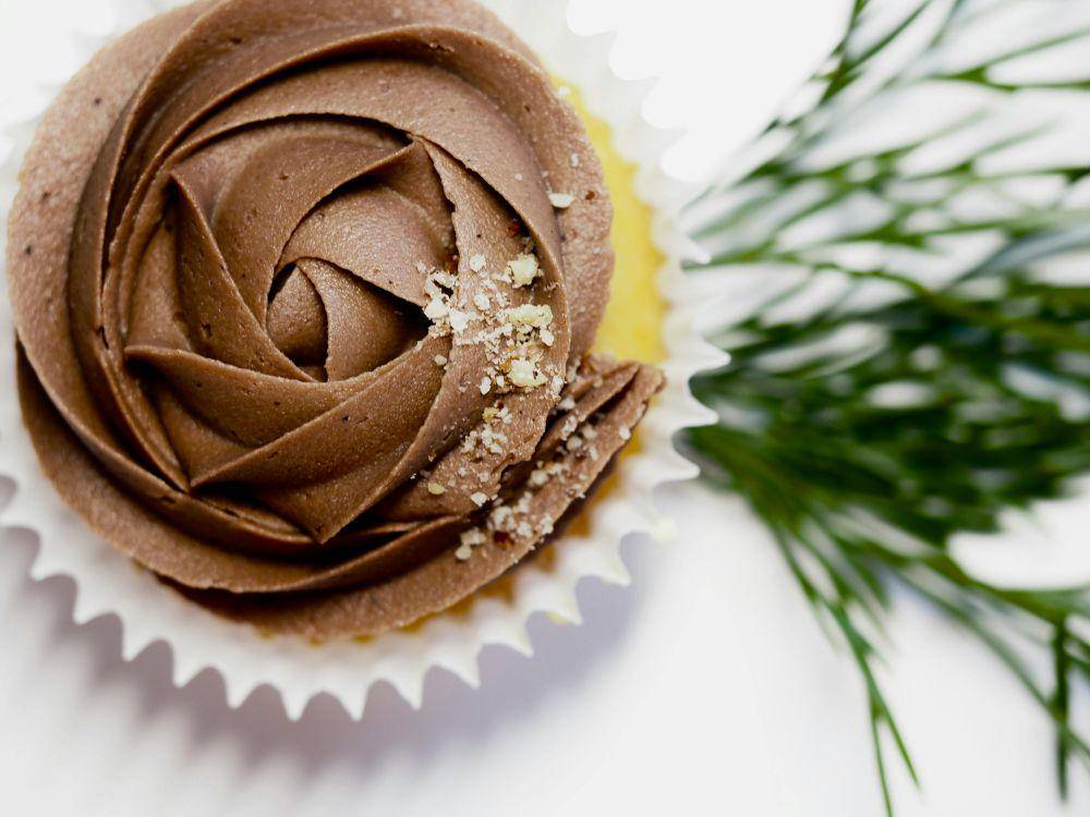 ilustrasi krim kue dengan campuran buttercream (pexels.com/Jess Bailey Designs)