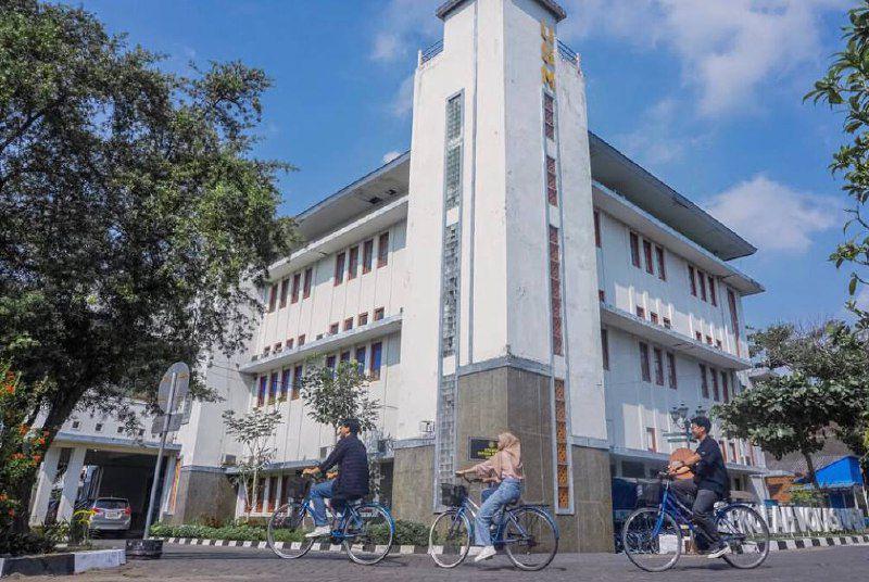 Cek Biaya Kuliah Sarjana Terapan D4 UGM 2025-2026, Lengkap!