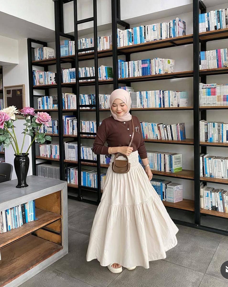 OOTD ala Winda Yunita Putri (instagram.com/windaypr_)