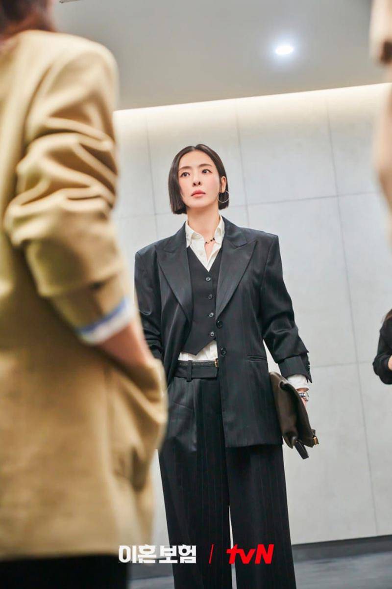 Lee Da Hee di KDrama The Divorce Insurance (dok.tvN/The Divorce Insurance)