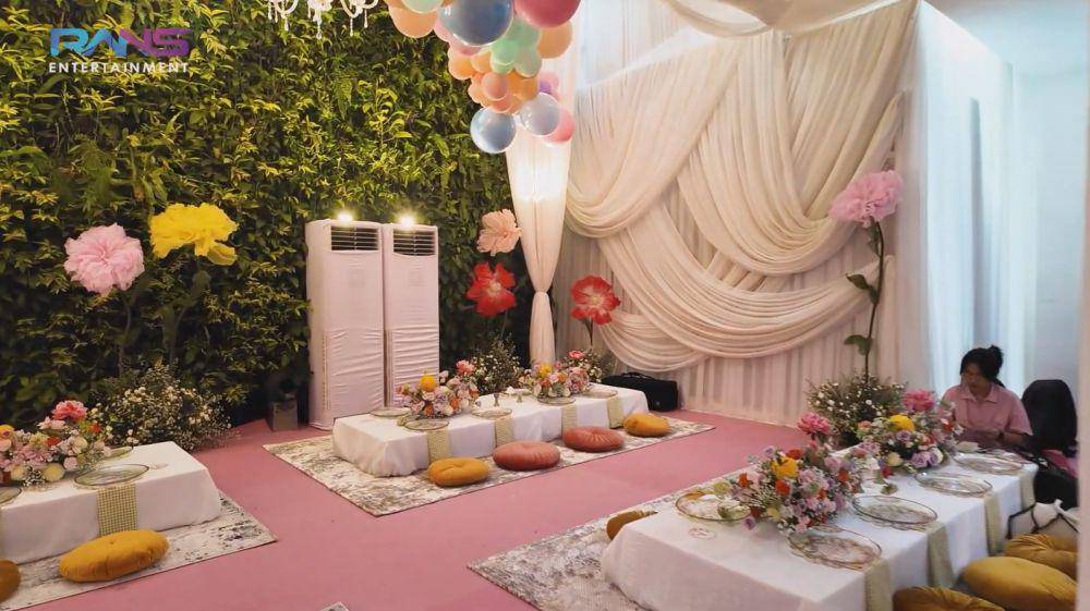 ulang tahun Lily yang pertama (YouTube.com/Rans Entertainment)