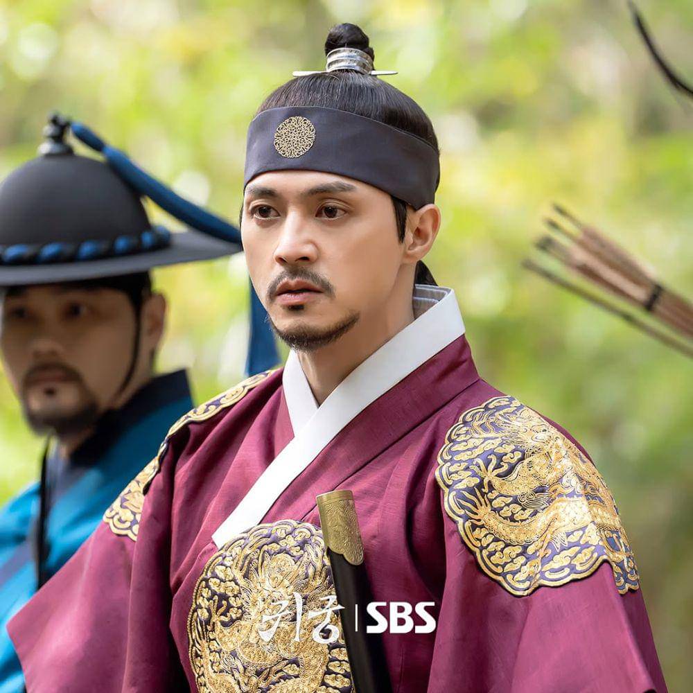 still cuts drama The Haunted Palace (instagram.com/sbsdrma.official)