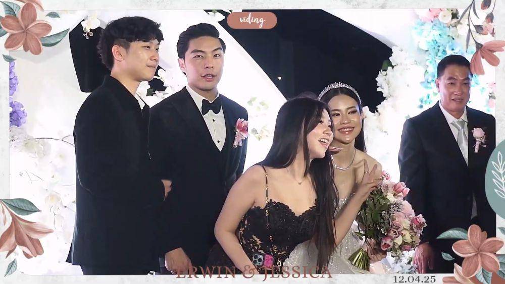 Tamu artis di resepsi Jessica Jane dan Erwin Phang (YouTube/Jessica Jane)