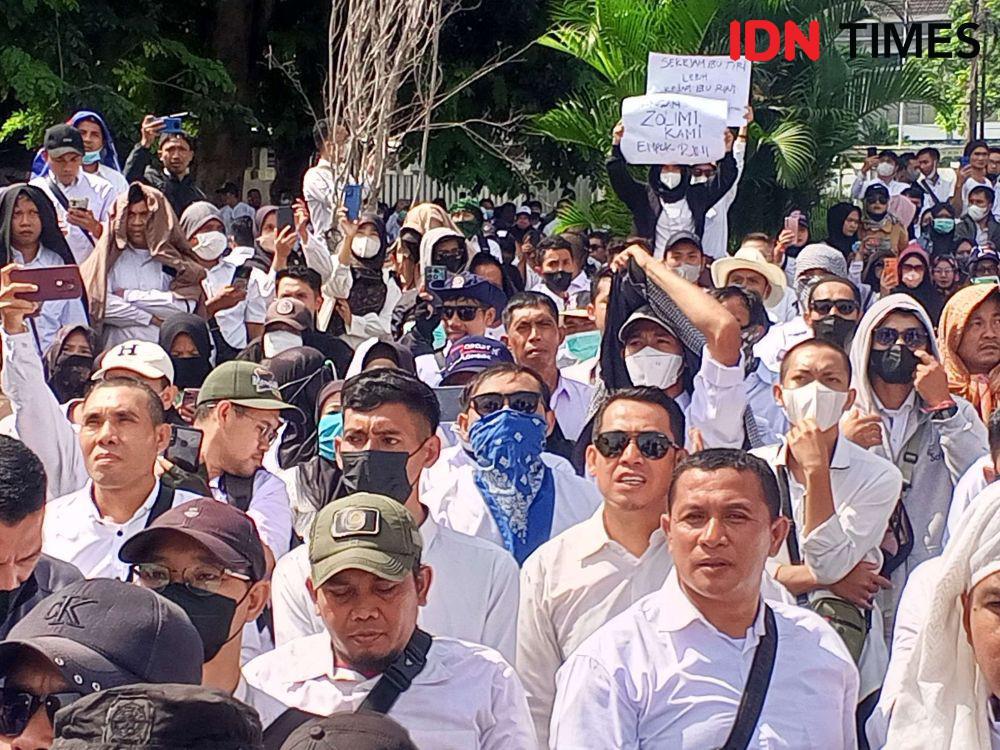 Pengangkatan Diundur, Ini Keluh Kesah CPNS dan PPPK Kena PHP di NTB