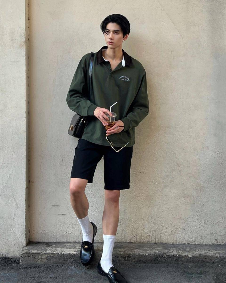 styling sepatu loafer ala Dunk Natachai (instagram.com/dunknatachai)