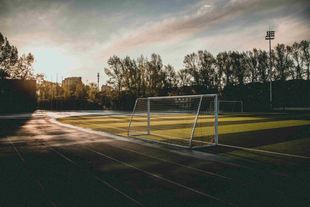 ilustrasi lapangan sepak bola (pexels.com/king Siberia)
