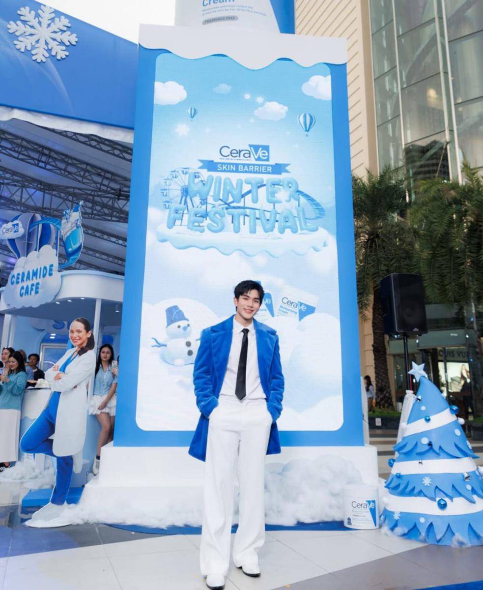 styling white pants ala Fourth Nattawat (instagram.com/fourth.ig)